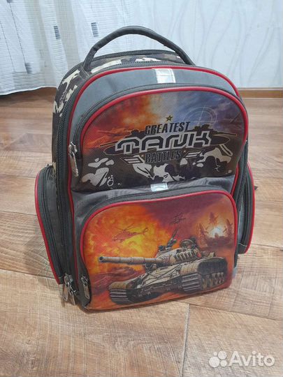 Школьный рюкзак