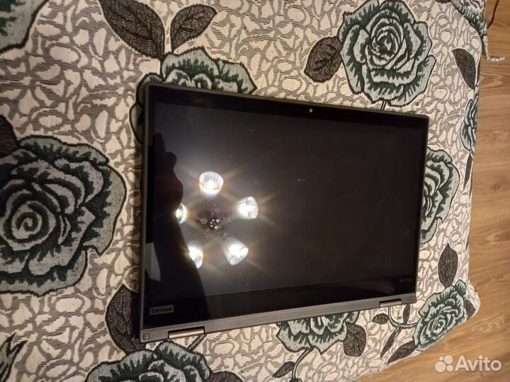 Lenovo thinkpad x13 yoga get 1 (i7 -10610U)