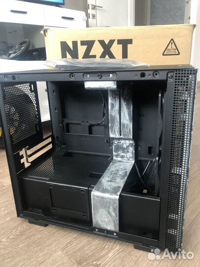 Mini itx корпус nzxt H210