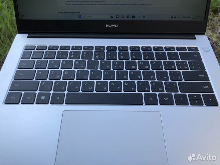 Huawei Matebook d14 i3 1115g4