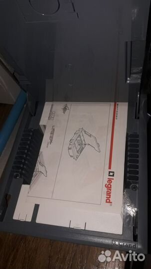 Legrand Напольный лючек L089621 глуб 65 мм серая