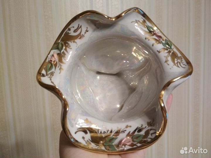 Вазы, чеканка и фарфор