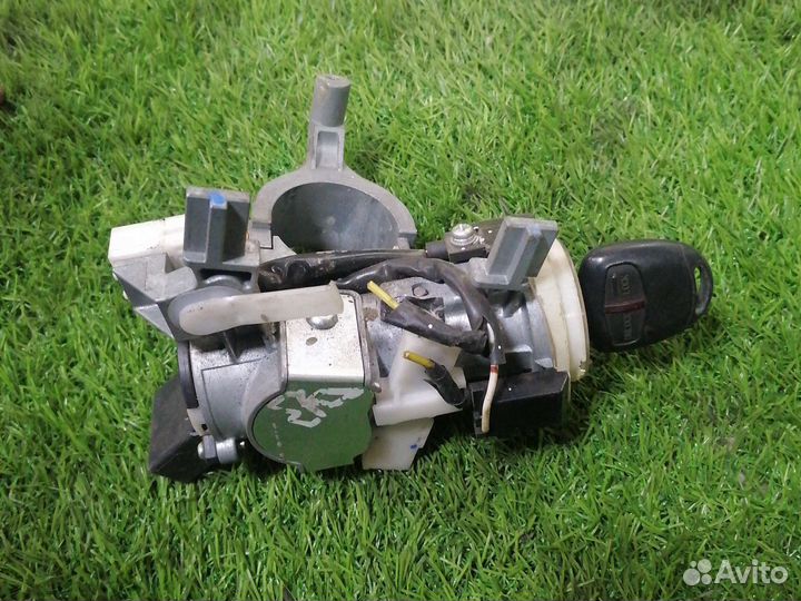 Замок зажигания Паджеро 4 v98w