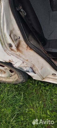 Volkswagen Passat 1.8 МТ, 1996, 300 000 км