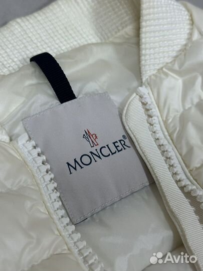 Оригинальная осенняя куртка Moncler (0)