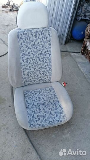 Кресло пасажирское chery Amulet A15