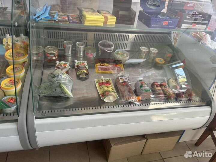Холодильная витрина бу