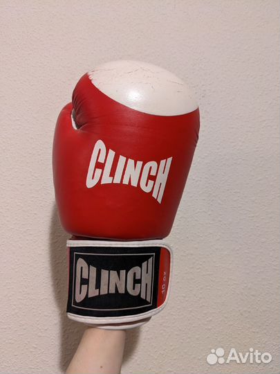 Боксерские перчатки 10 oz clinch