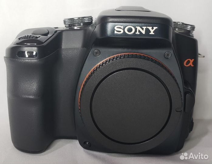 Зеркальный фотоаппарат