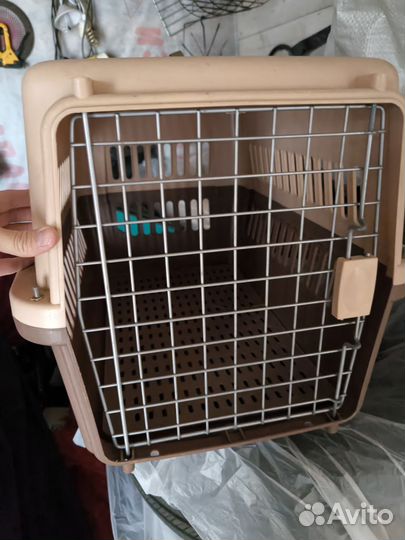 Переноска для собак средних пород и кошек