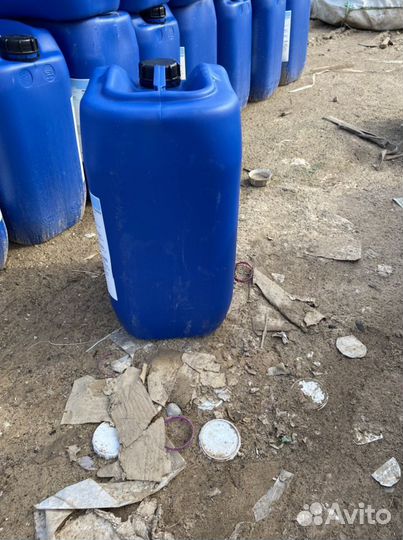 Канистры пластиковые бу