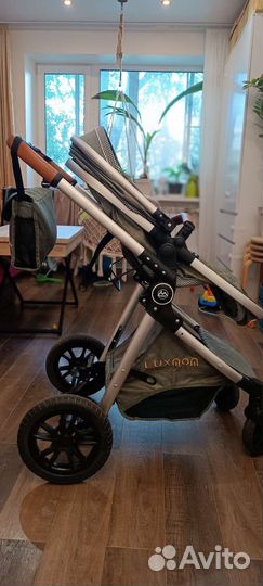 Коляска 2 в 1 трансформер luxmom v9