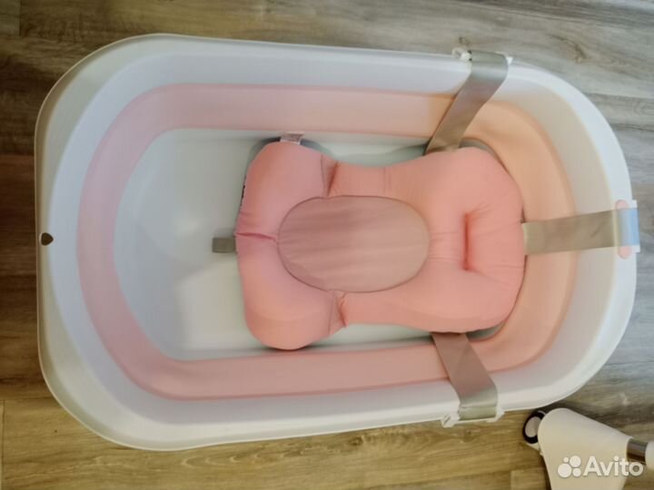Ванночка для купания новорожденного