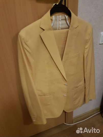 Мужской костюм