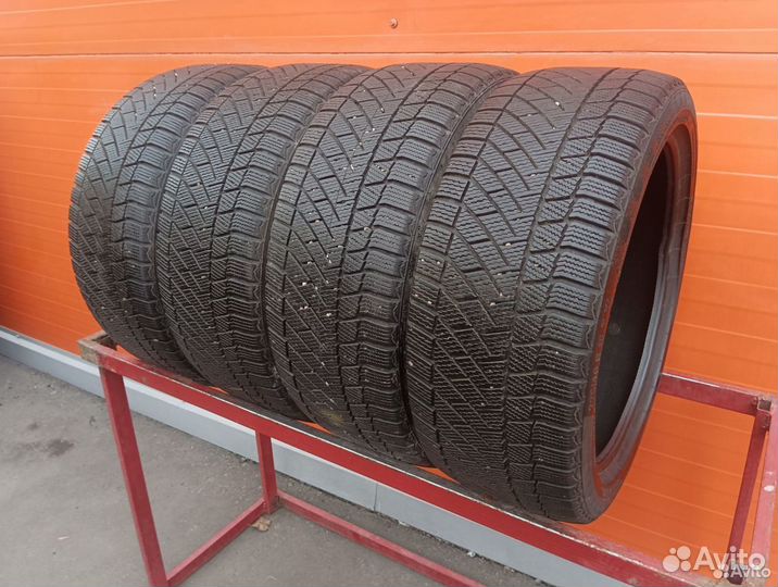 Continental ContiVikingContact 6 225/40 R18 95T