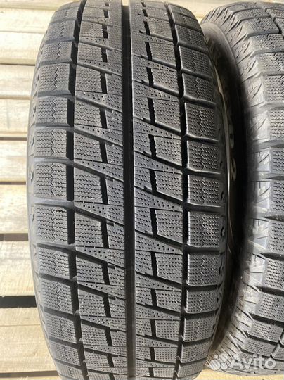 Bridgestone Blizzak Revo2 225/60 R16