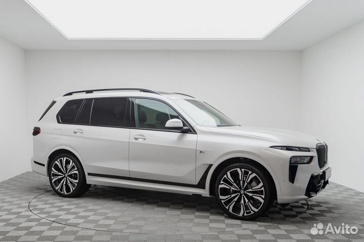 BMW X7 3.0 AT, 2024, 26 км