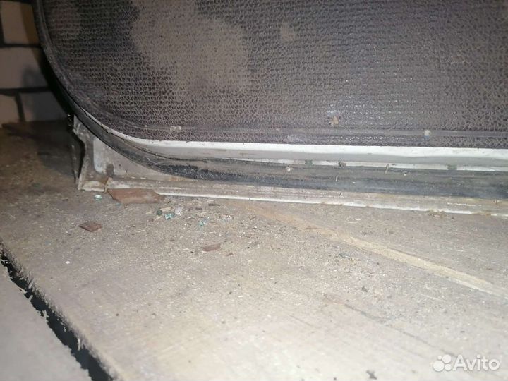 Дверь задняя правая toyota carina t170