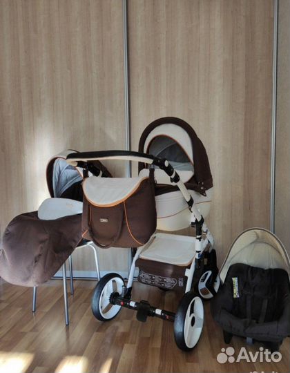 Коляска 3 в 1