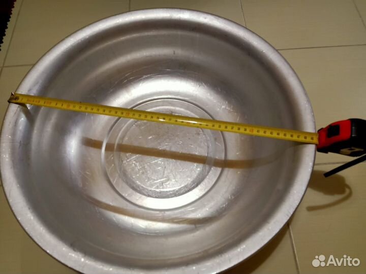 Алюминиевый таз