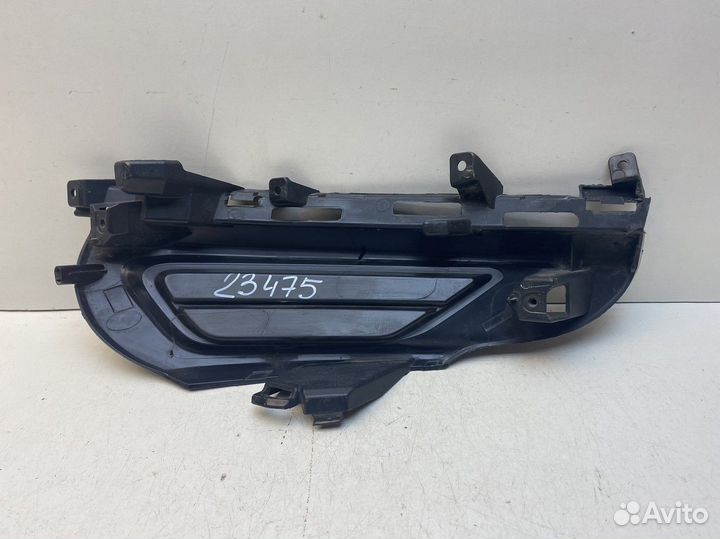 Решётка в бампер левая Volvo XC60 2017+