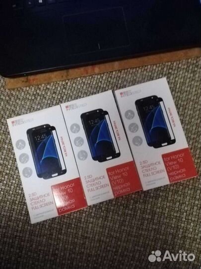 Защитные стекла Huawei Honor View 10 (V10)