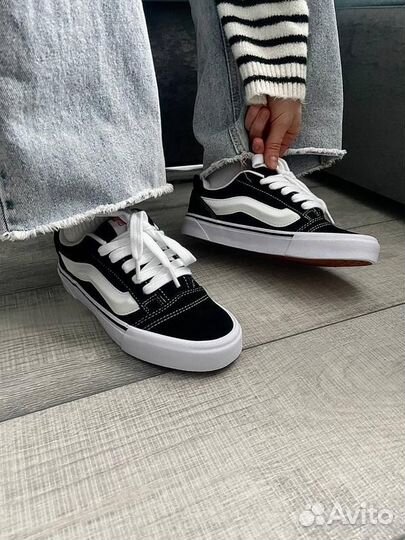 Vans knu skool