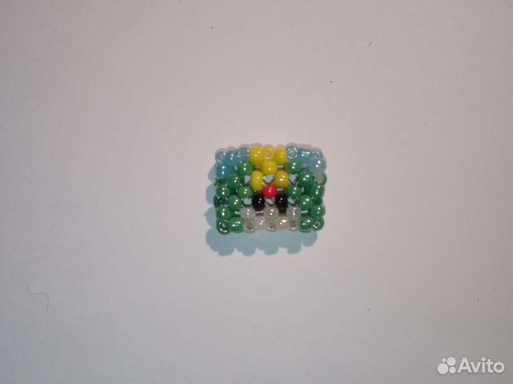 Фигурка из бисера Леона из бравл старса