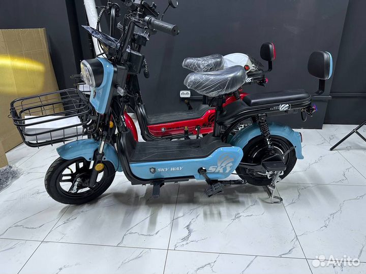 Новый Электроскутер 600вт Sky way