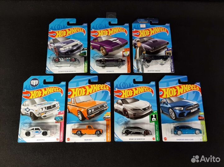 Hot wheels машинки