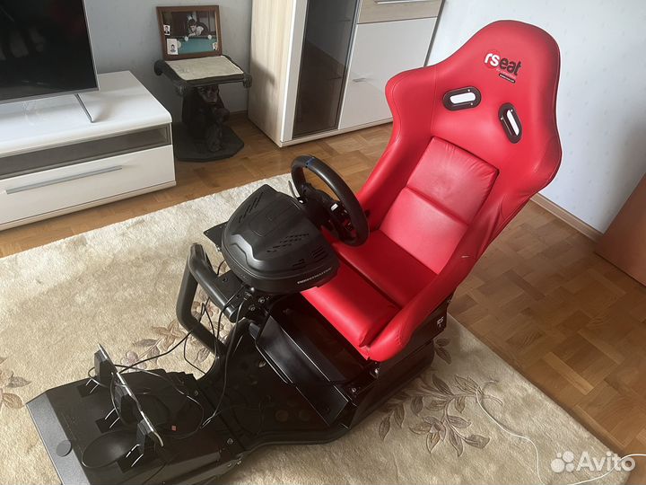 Симулятор Rseat RS1+thrustmaster t300rs