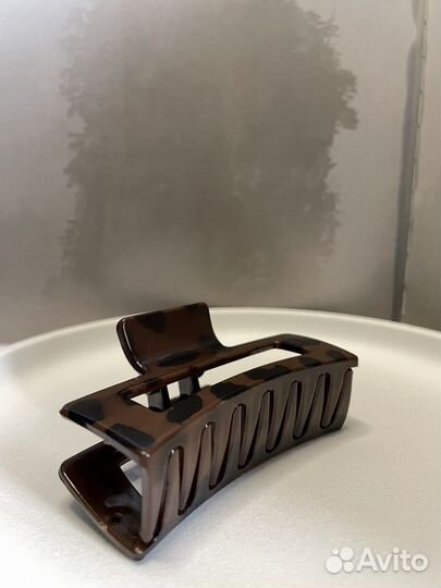 Крабик для волос