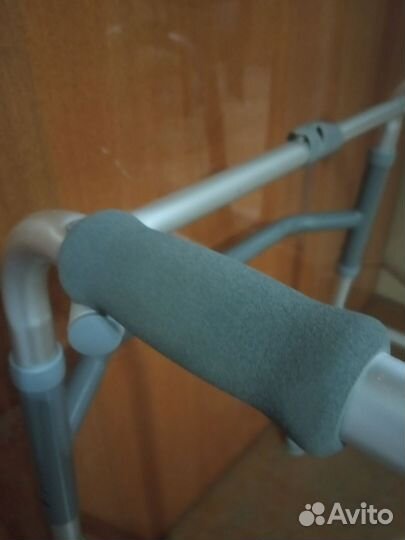 Ходунки для взрослых