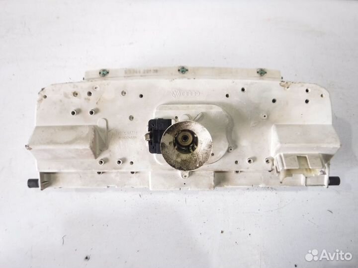 Панель приборов Passat (B3) 1988-1993