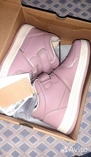 Ботинки демисезонные для девочки 35 размер новые