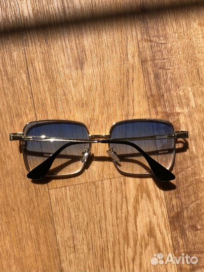 Солнцезащитные очки UV400 новые