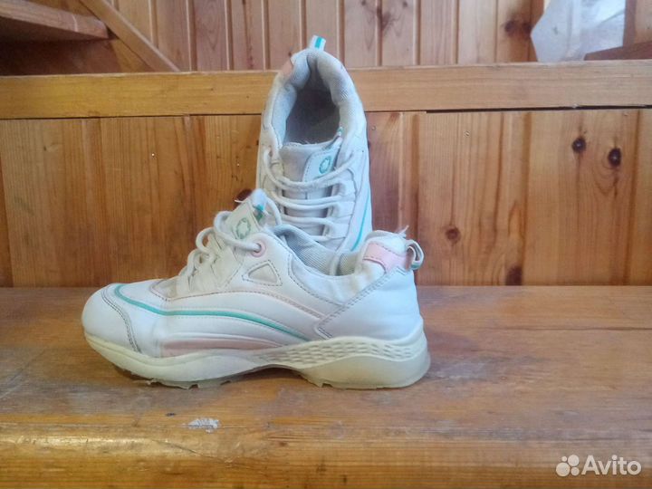 Детские кроссовки 31 размер