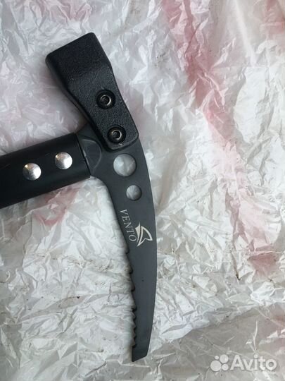 Ледоруб альпинистский (айсбайль 65 см)