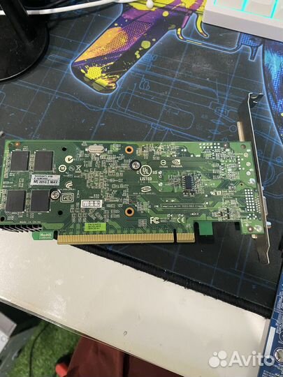 Материнская плата с процессором и памятью