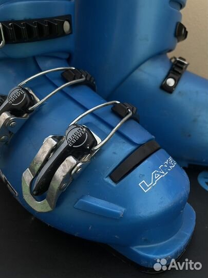 Детские горнолыжные ботинки lange