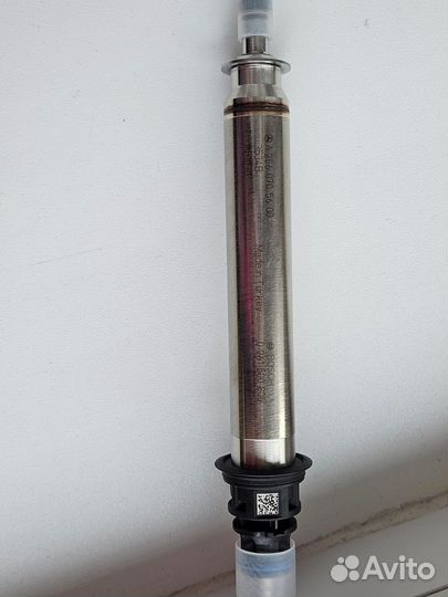 Топливная форсунка А2560705600