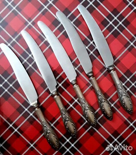 Солонка, ложки, вилки, ножи мельхиор