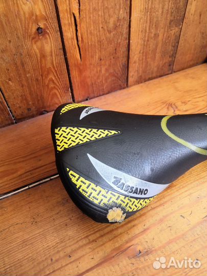 Седло для байка Bassano