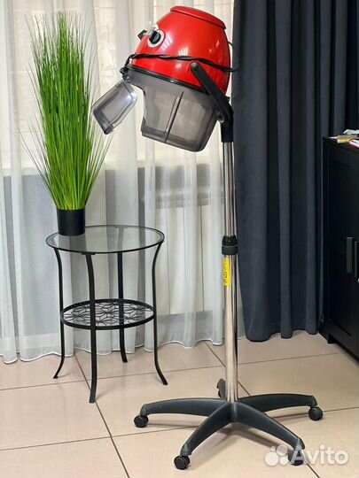 Подам порикмахерское оборудование