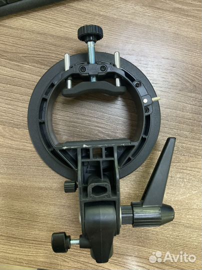 Кронштейн держатель вспышки godox s1 bowens