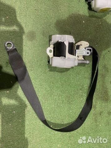 Lexus NX ремень безопасности пассажира