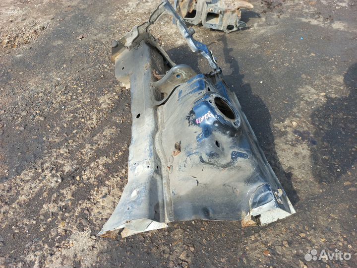 Лонжерон передний правый Hyundai Sonata 4 EF Сонат