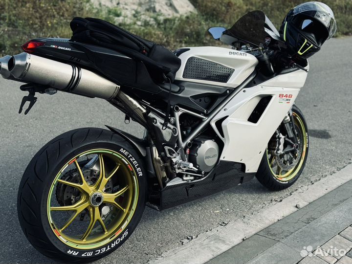 Ducati 848