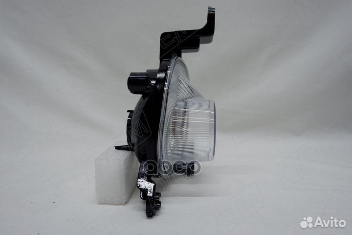 Фара противотуманная правая Kia Rio 4 FB седан