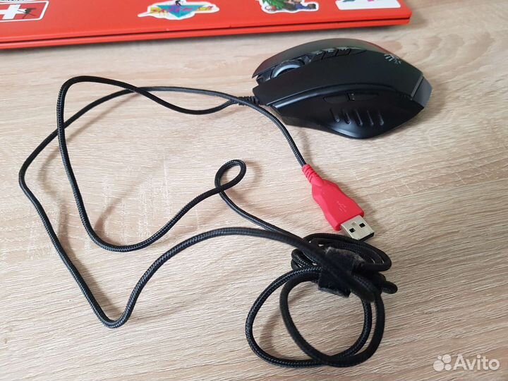 Игровая мышь bloody v8
